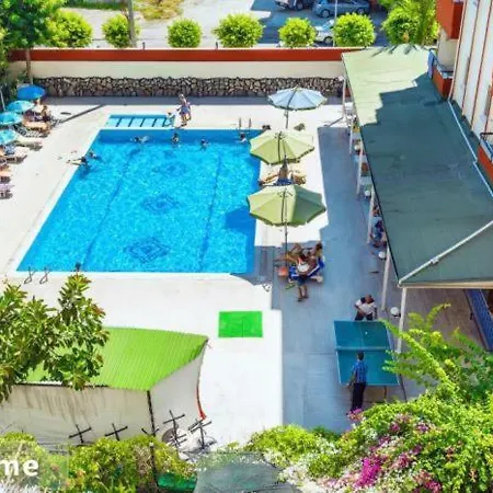 Hotel Solis Beach
